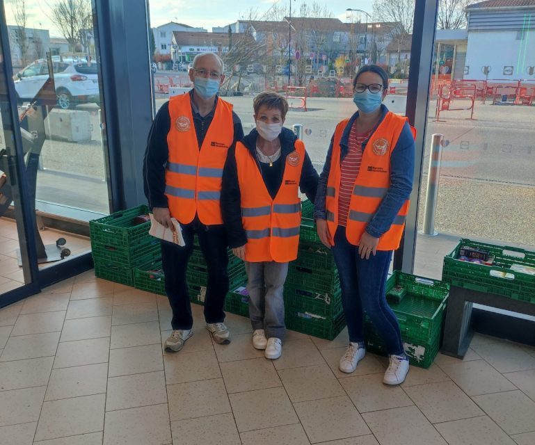 collecte-alimentaire1-769x1024